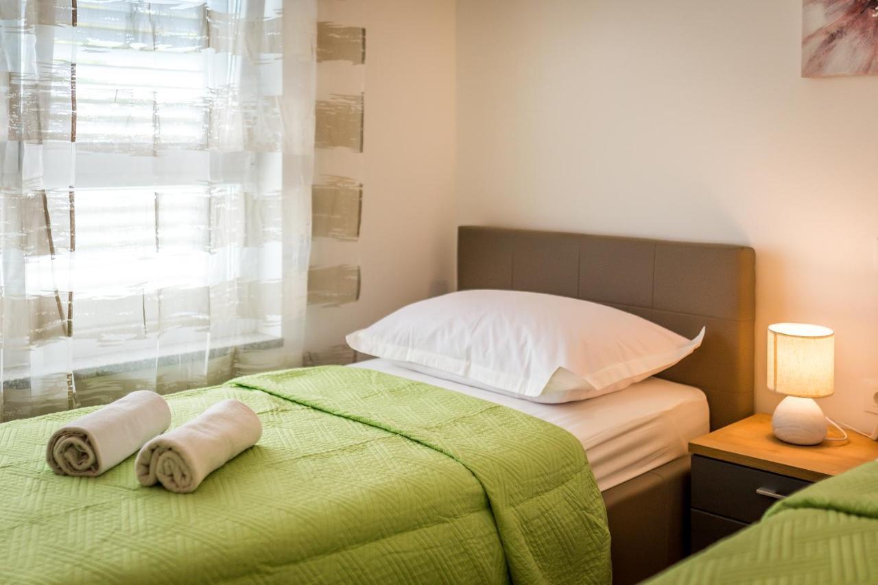 Apartmani Vesna Grebaštica Exterior foto